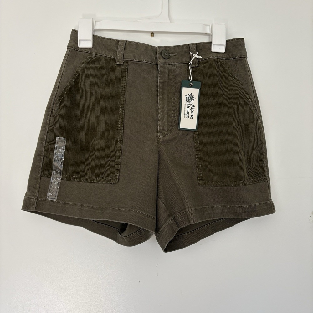 Alpine Design Women's Mixed Fabric Short Olive Size 4 NWT MSRP $58